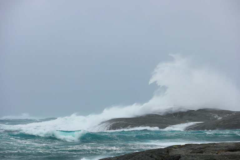 Life isn't always plain sailing. Helgeland is found in the middle of the alley of the Atlantic storms. Stay indoor, or go for a walk in safe distance from the waves © Chris Martinussen